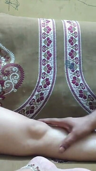 형수님의 마사지는 형부와 성관계가 나쁩니다.