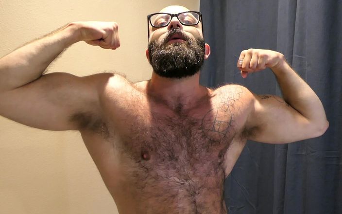 TripleXTransMan: Adoração muscular alfa