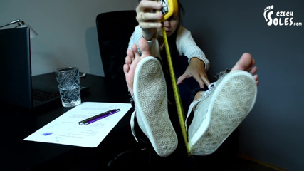 Czech Soles - foot fetish content: Historia wzrostu stóp 2