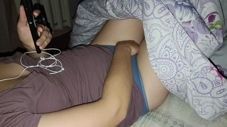 OniSoi: Ich Bin Nicht Allein Zu Hause, Aber Ich Will Unbedingt...