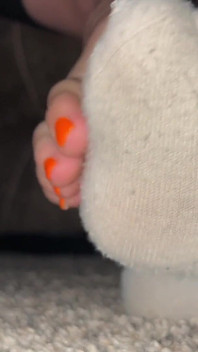 Zerżnięta Skarpetka Fetysz Wiggling Toes POV