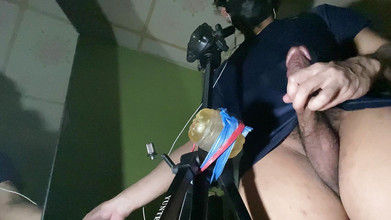 SinglePlayerBKK: Staand aftrekken met Fleshjack.