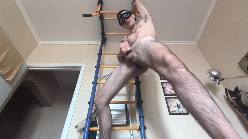 Cock Shaking While Hanging on the Horizontal Bar (Webcam boy studio)