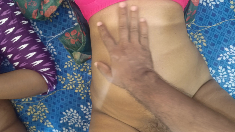 Pushpa studio: Sexy trojka šukání