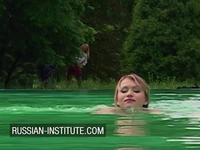 Russian Institute: bare stanon vaali kolej garl kainpas men aautdor seks