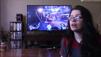 Lovely Lilith: Gamer girlfriend distraction