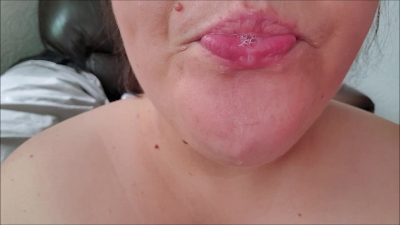KikiPlumpAss_FH: Primo piano feticcio della lingua