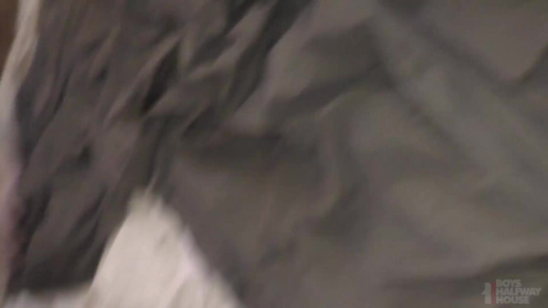 Boys half-way house: 没有恐惧，没有舒适