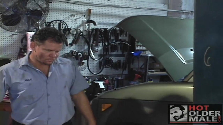 Pantheon men: Stepdad's Automotive: Mid-morning Fuck Break