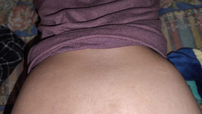 Moo DBOXXX: Üvey annemle seks yapıyorum