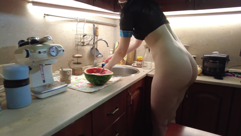 LoveHomePorn: Me encanta chupar la polla de mi padrastro