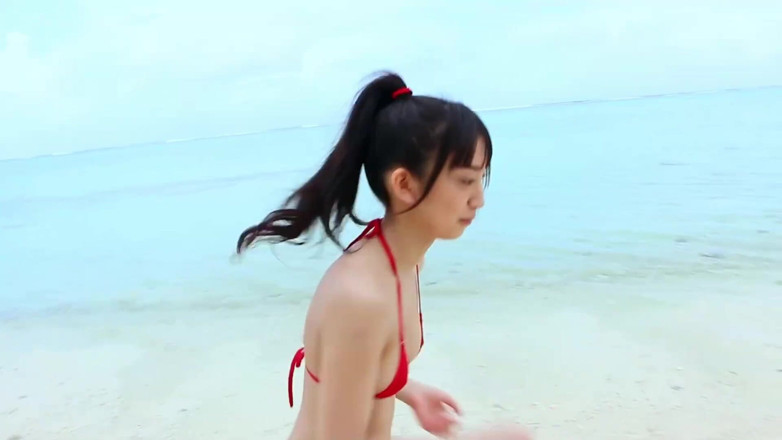 Strix: An Tsujimoto - Puteri Yang Curious, di Pulau Everlasting Summer