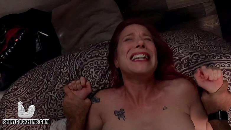 Jane Cane: Stepnephew के पास पार्टी करने वाली सौतेली मम्मी के साथ अपना रास्ता है