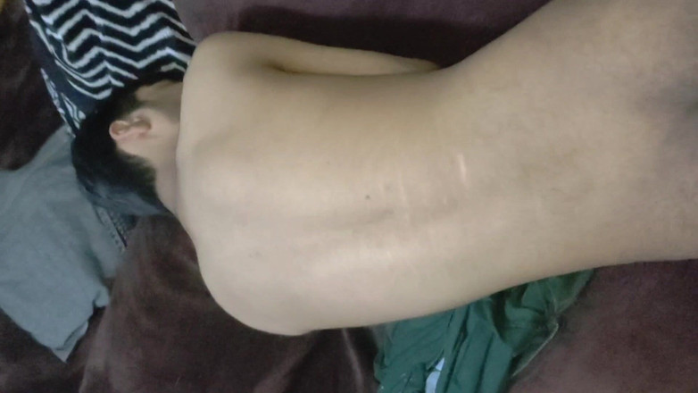 Twinkseeker: Zum ersten mal wird indischer twinkjunge gefickt