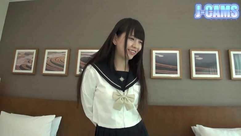 J-Cams: Aku suka pria yang lebih tua penurut! - C