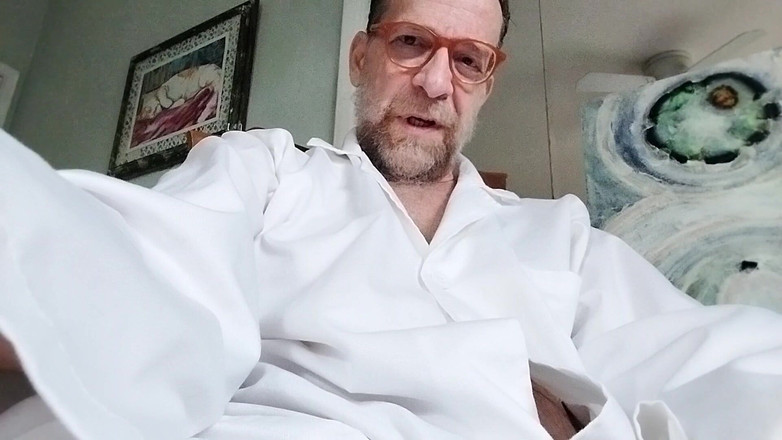 Hairyartist: Stal jsi se mým zmenšujícím se testem Patien