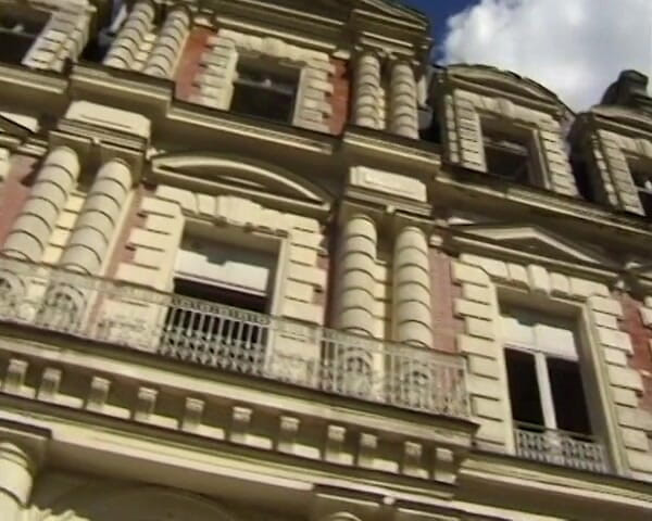 European Classics: Їй подобається гаряча сперма в роті