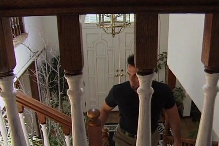 THAGSON RETRO: ブロンドのスラットが胸を吸い、滴る穴を指で弄る