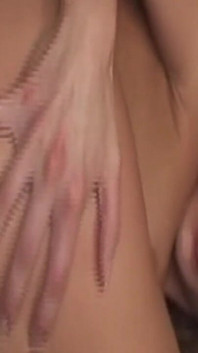 Rubia milf garganta profunda y dedos su agujero