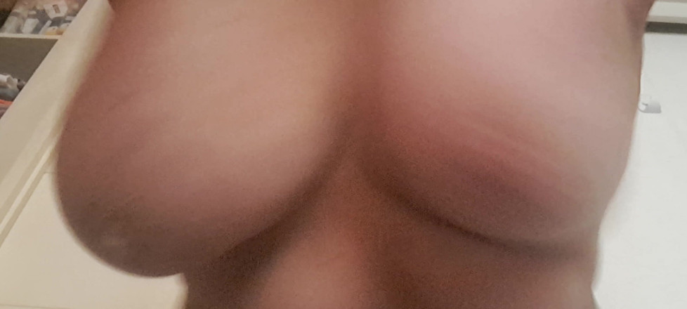 Mommy big hairy pussy: Pergerakan Rangsangan Payudara