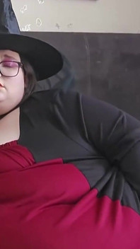 Multi Orgasm Gothic Witch Video