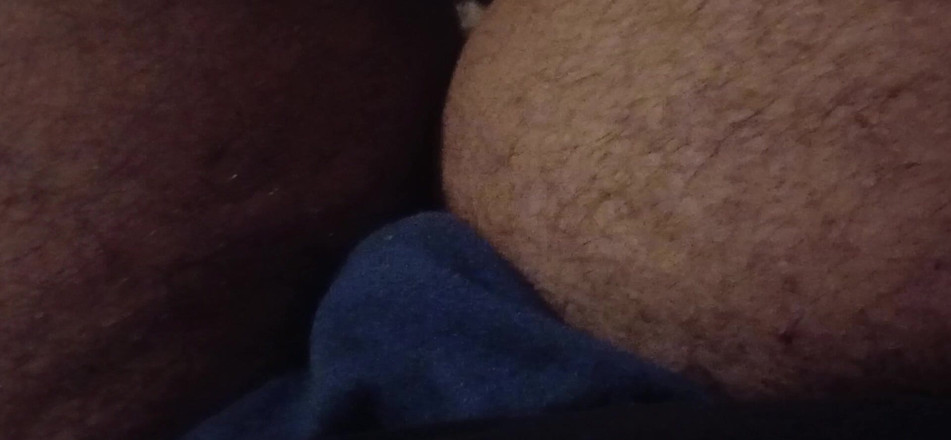 justinbolson: Stepdad Thighs and Feet. so Delicious