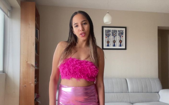 Goddess Alexa femdom: 20 岁的处女处女幻想处女羞辱