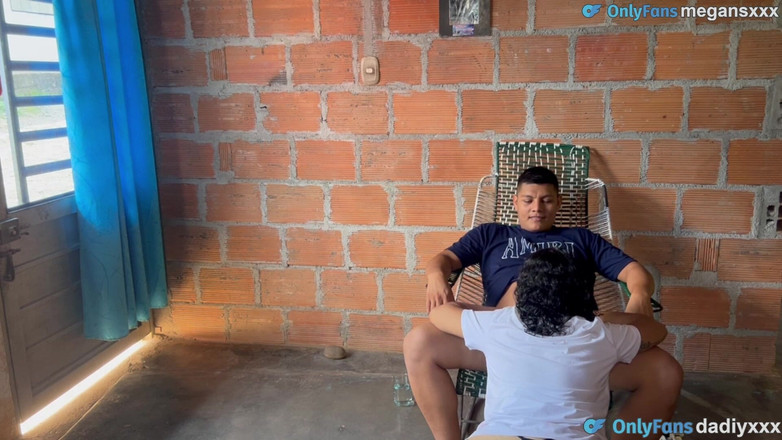 MeGanSxx: Así Se Debe Atender Al Hombre Cuando Llega a Casa...