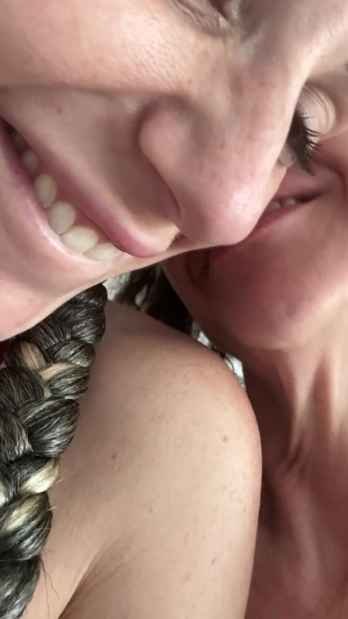 SavvyStar: J’adore l’attention que ma belle-mère me donne à la chatte en...