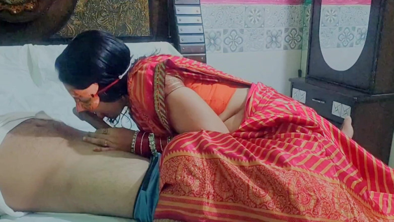 piryaprajapati: Bhabi mới kết hôn tận hưởng đầy đủ việc đụ trong saree