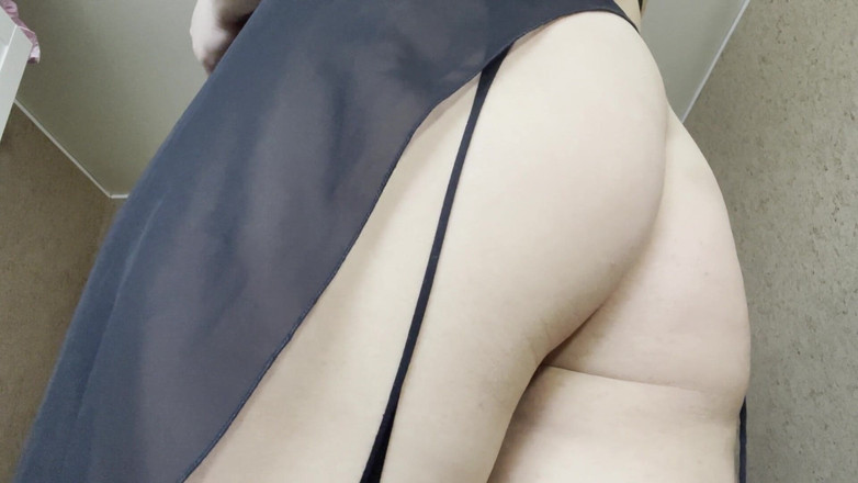 Lux Eva: Sexy Khalifa danst erotische dans en wordt opgewonden