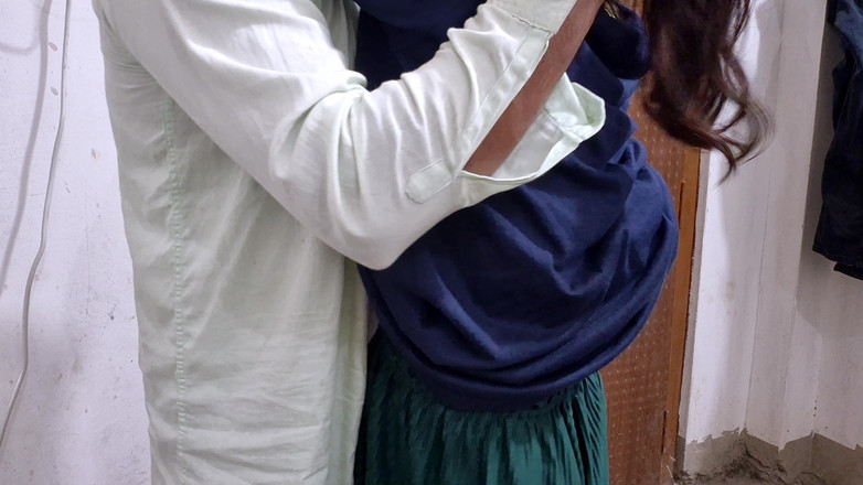 ExcitedWomen: Indický nadržený pár