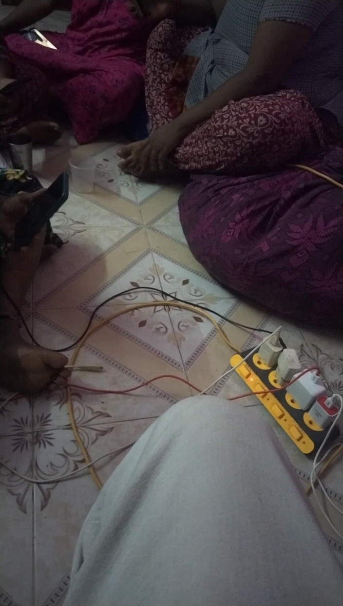 Tamil lesbian: Sexy schmutzige gespräche über das shooting