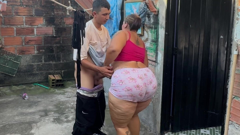 Lexly_16: Sex Missionary Big Ass Girl Cumshot in Mouth