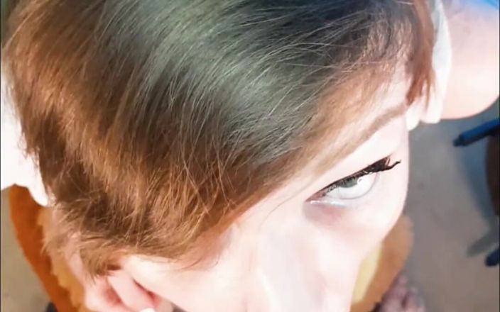 GamerGirlRoxy: Amateur Brunette Wife Gives POV Blowjob to a Mature Big...