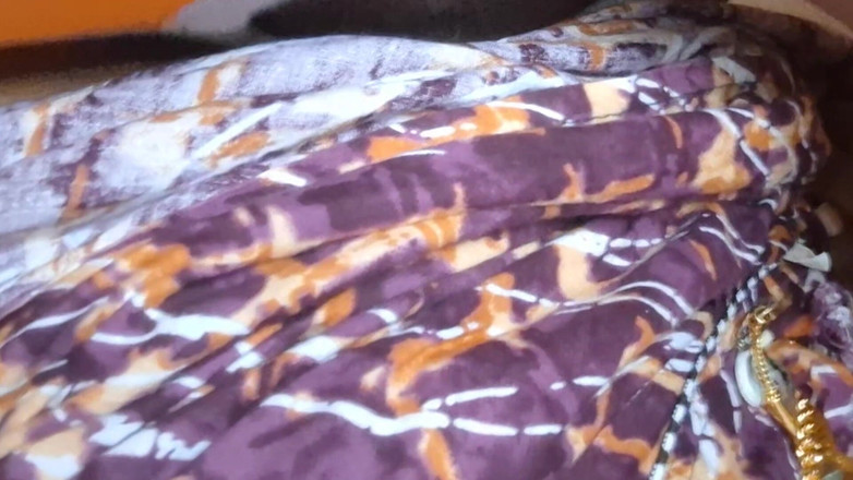 Delightrose: Indická tamilská manželka kouří svého manžela do honění