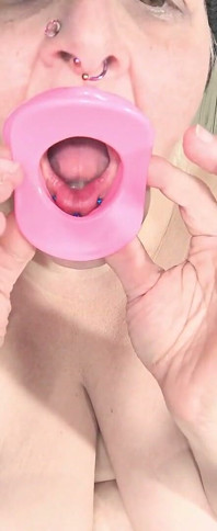 Mouth Sucking Action Bending Over for a Hard Thrashing