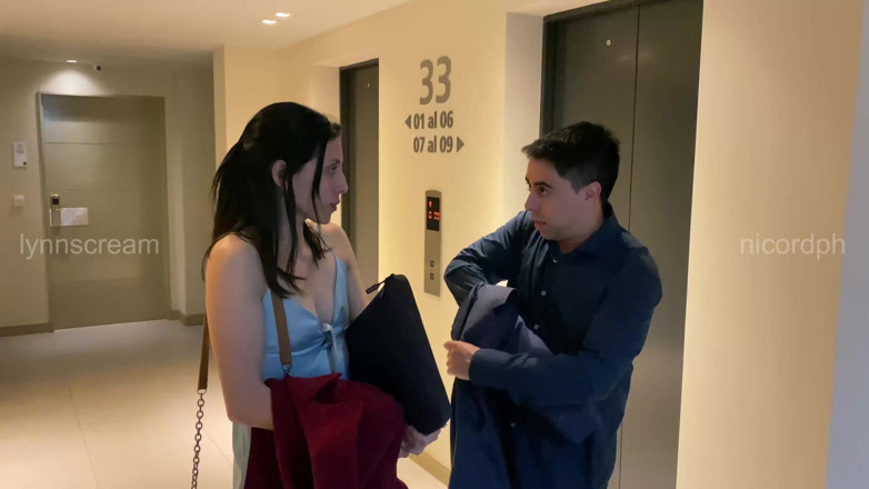 Lynn Scream: I Share a Bed with My Boss by Mistake and...