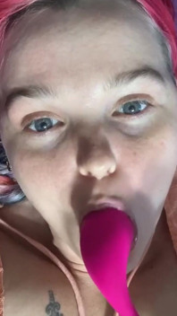 Licking and Sucking My Lush Clean After Masturbating with It;)