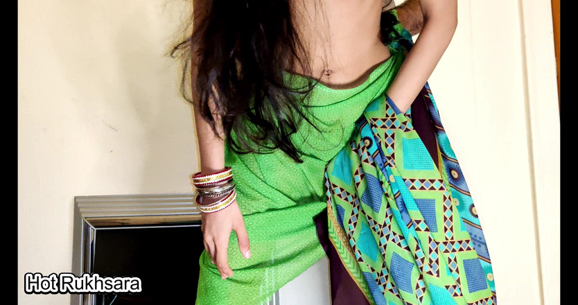 hot_rukhsara: Indischer Junge Zog Sich Mit Der Lehrerin Aus Und Fickte...