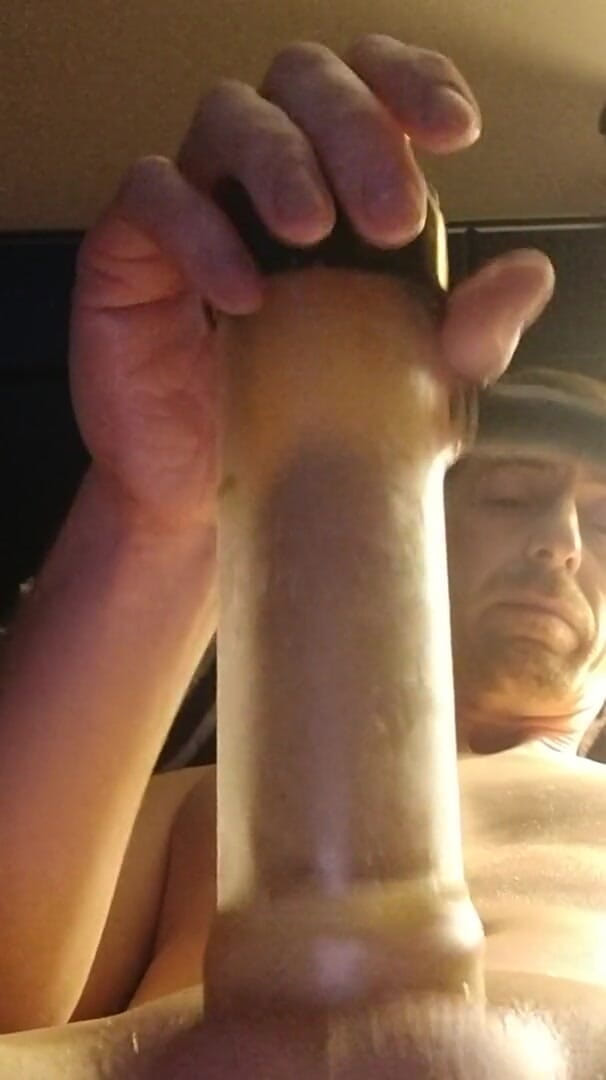 Big Daddy Dommmm: Aksi kecil dekat mesin seks Venus 2000