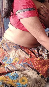 Lady uwodzi najemcę na seks, Desi Bhabhi XXX