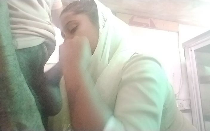 Pooja Didi: 私の角質の義理の妹は私の大きなお尻を望んでいます