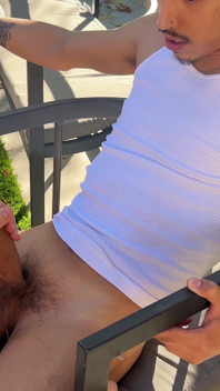 Matón latino toma una enorme polla sin cortar colgada papi Santo Jorge Eddy Blanco