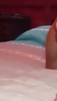 Mel a Feet 2
