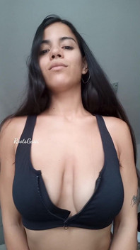 Adakah Anda Mahukan Tetek?