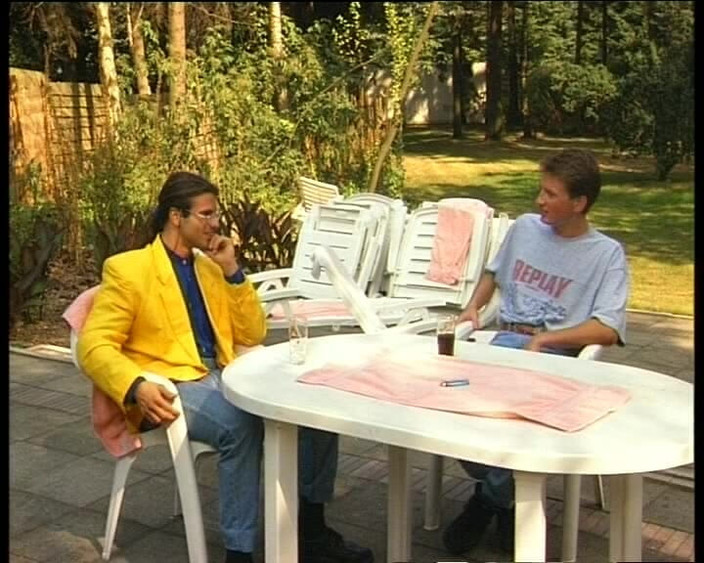 German Fuck Movie: Atrás das portas alemãs é fodida com precisão