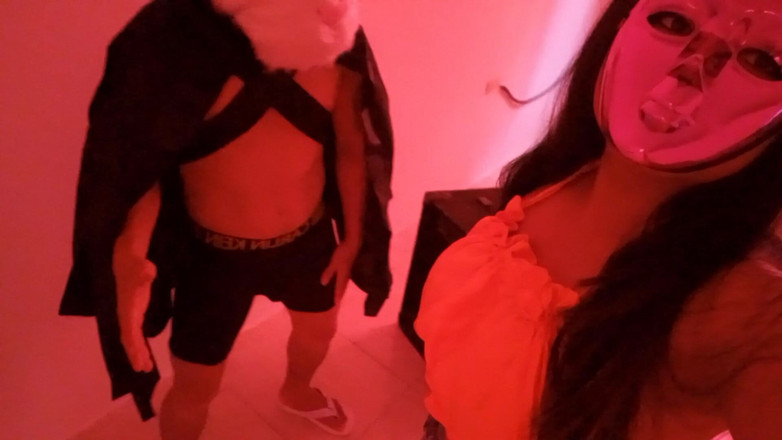 Martin13: Notte di una strega molto sessuale con il coniglio sporco