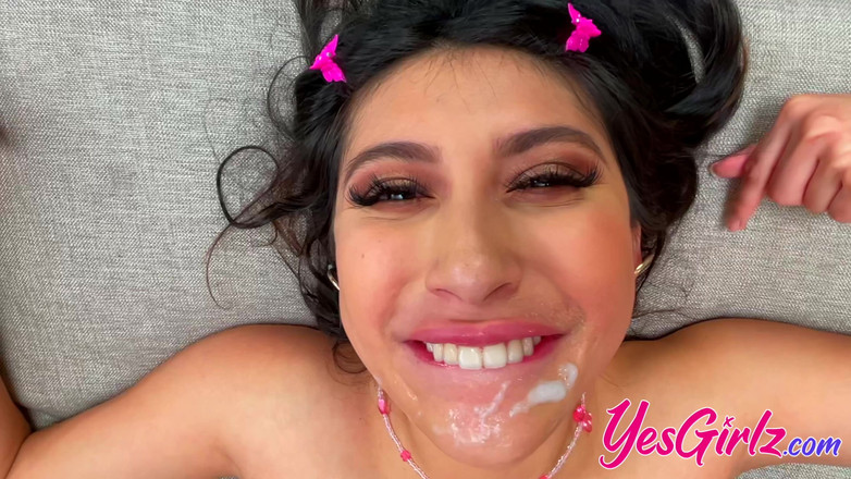 YesGirlz: Nienasycony Penelope Wood felgi facet przed uzyskaniem hardcore