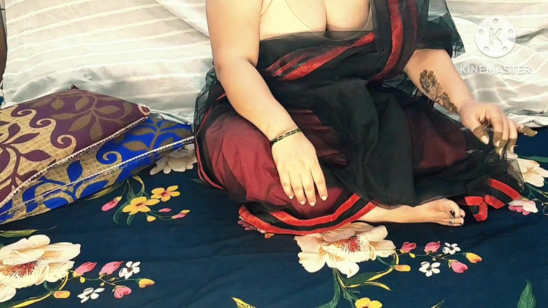 Salmaan001: 힌디어 오디오로 하드코어 섹스하는 인도 마을 소녀